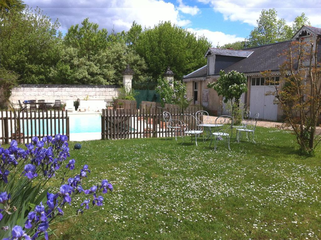 Bed and Breakfast Chambre D' Hotes La Lucasserie Saumur Exteriér fotografie